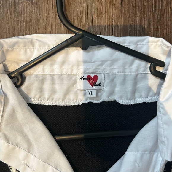 Heart H& Heels Black and White V-Neck Sweater Vest - Picture 2 of 4